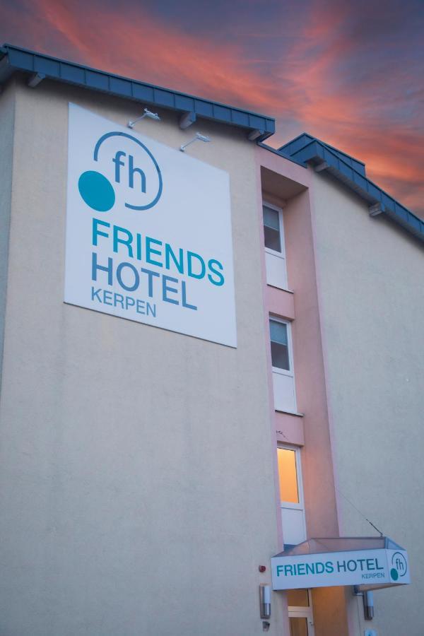 Friends Hotel Kerpen Керпен Екстериор снимка